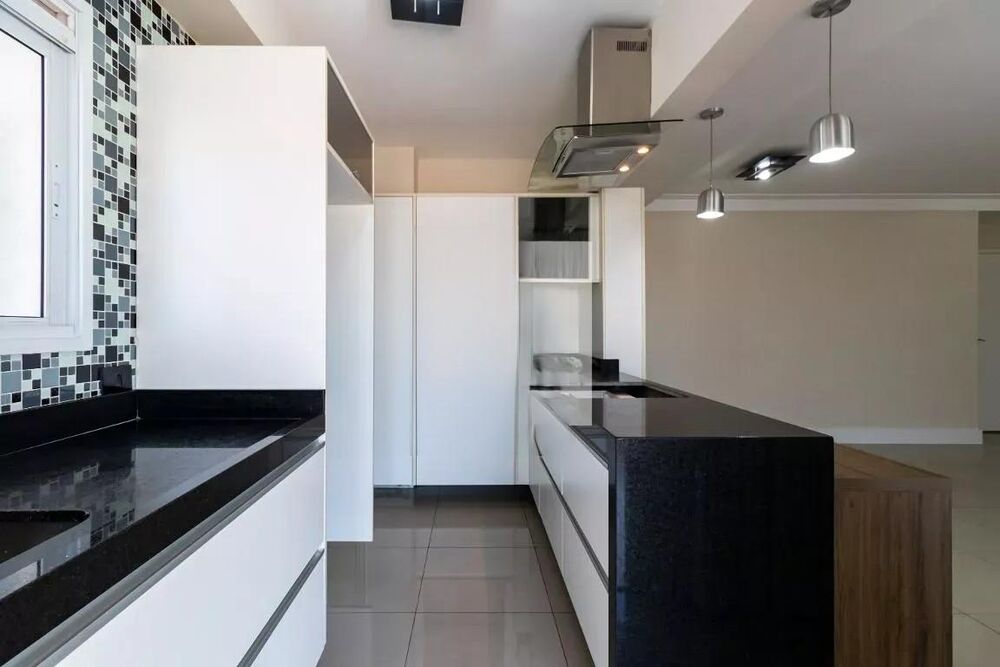 Apartamento, 3 quartos, 206 m² - Foto 1