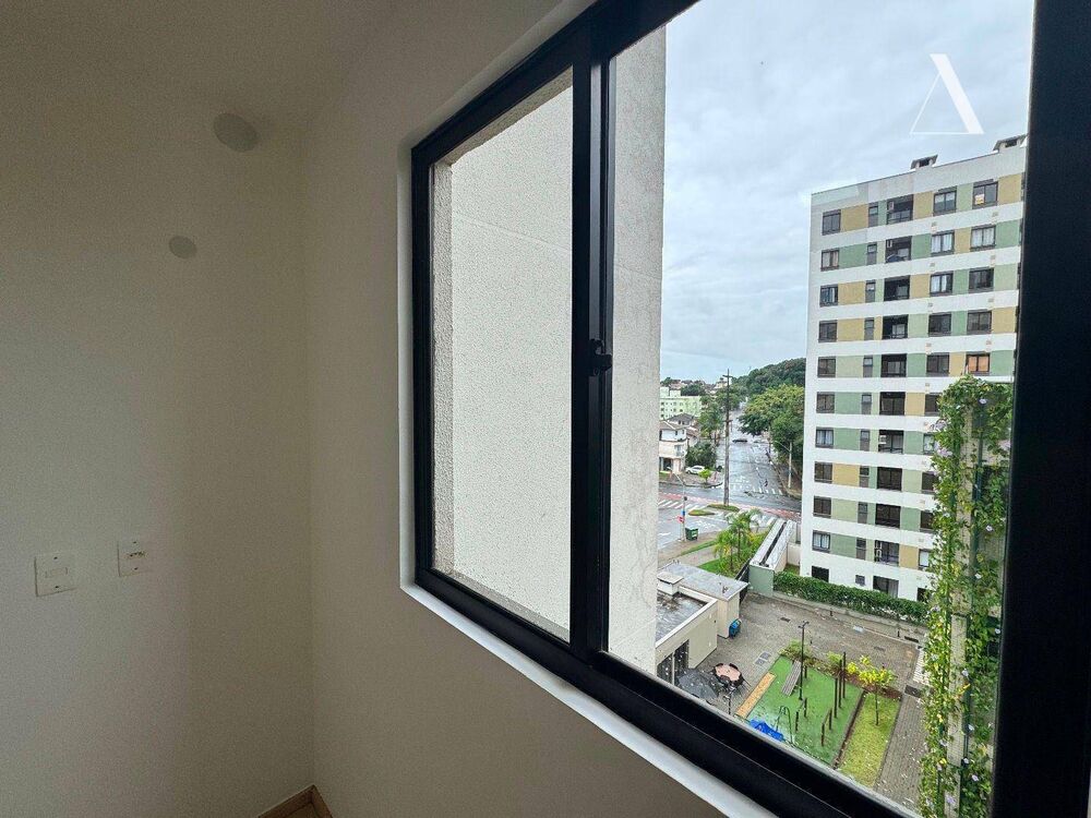 Apartamento à venda com 2 quartos, 62m² - Foto 11