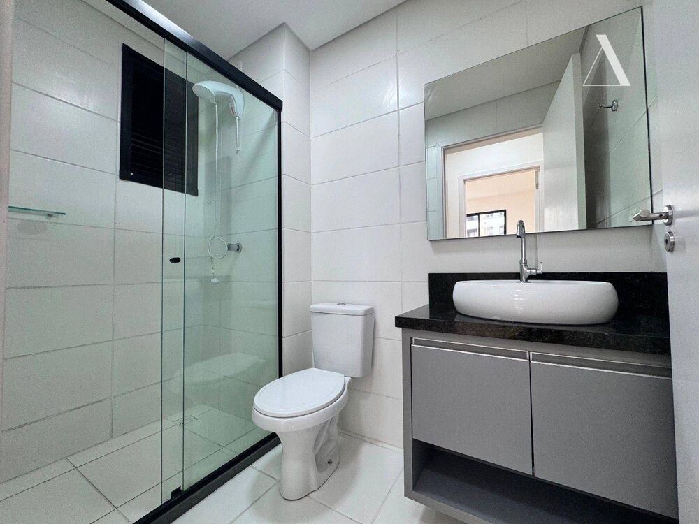 Apartamento à venda com 2 quartos, 62m² - Foto 12