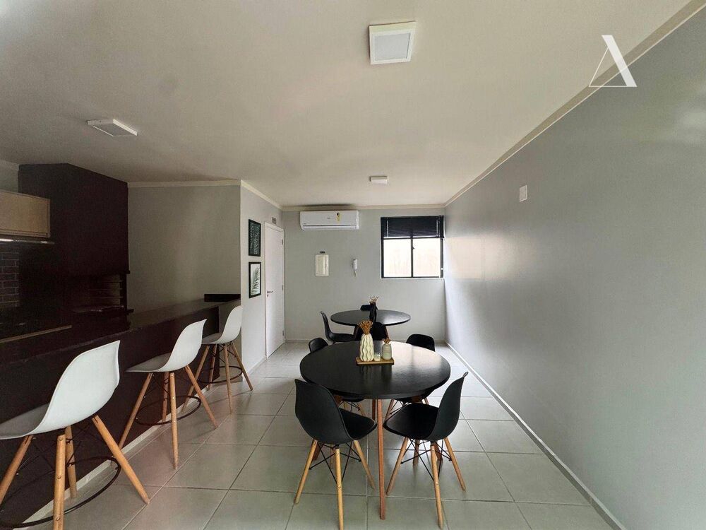 Apartamento à venda com 2 quartos, 62m² - Foto 17