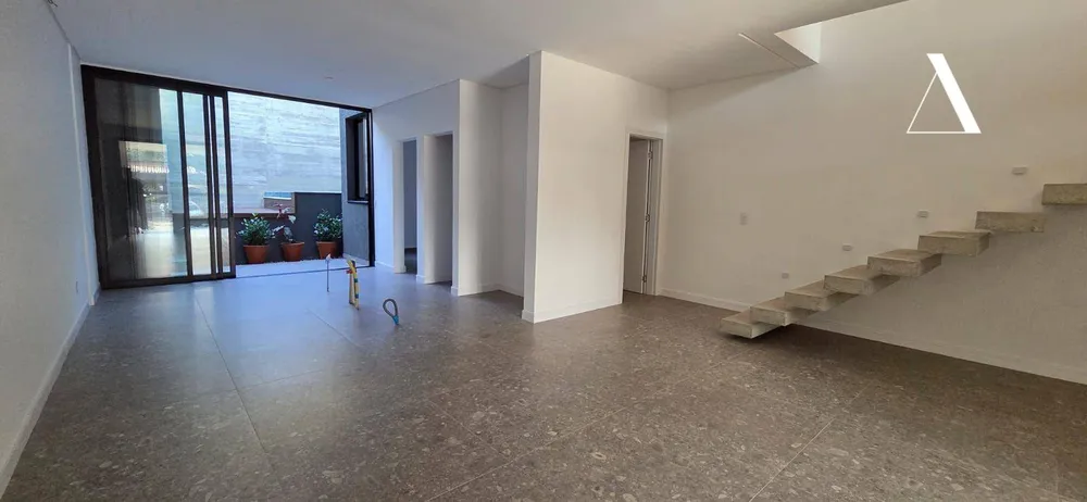 Casa, 3 quartos, 205 m² - Foto 4