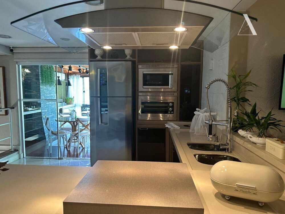 Pousada-Chalé à venda com 4 quartos, 528m² - Foto 3