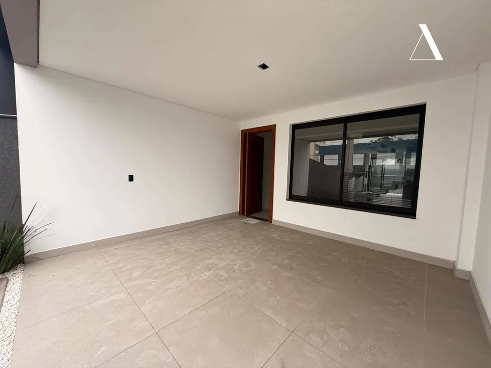 Casa, 3 quartos, 164 m² - Foto 2