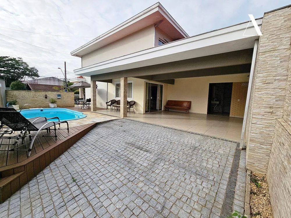 Casa, 3 quartos, 148 m² - Foto 1