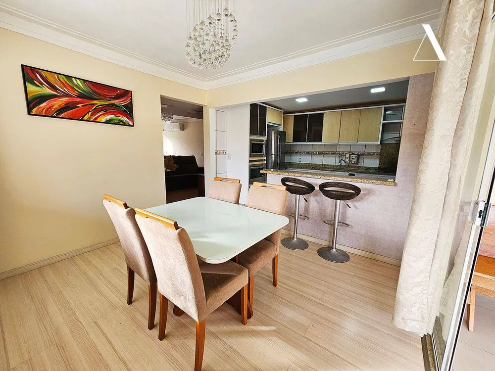 Casa, 3 quartos, 148 m² - Foto 2