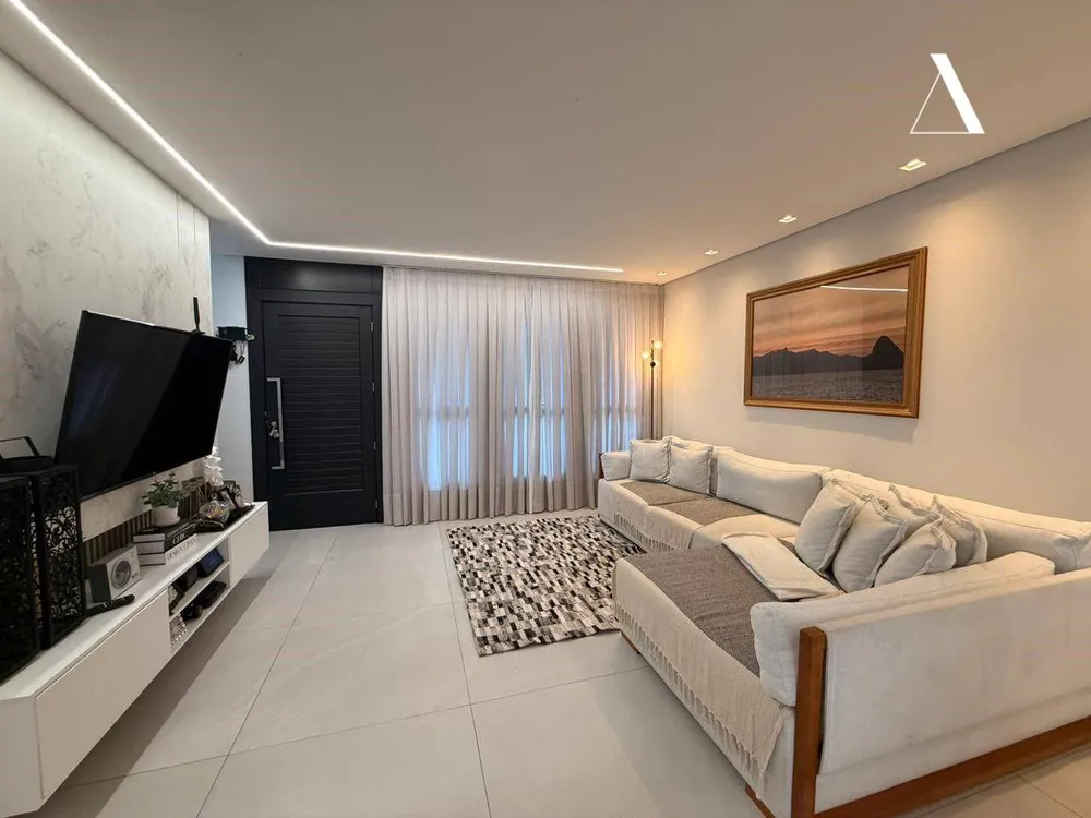 Casa, 3 quartos, 116 m² - Foto 1