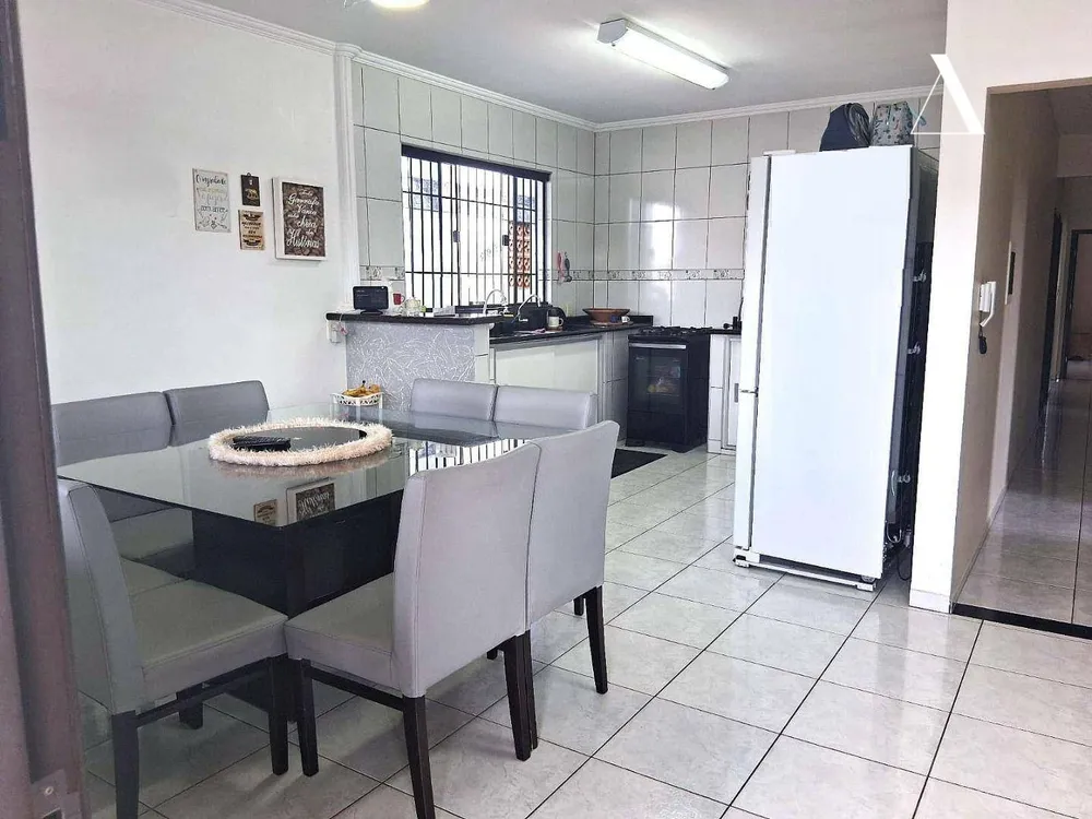 Casa, 5 quartos, 168 m² - Foto 3
