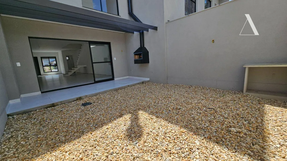 Casa, 3 quartos, 138 m² - Foto 2