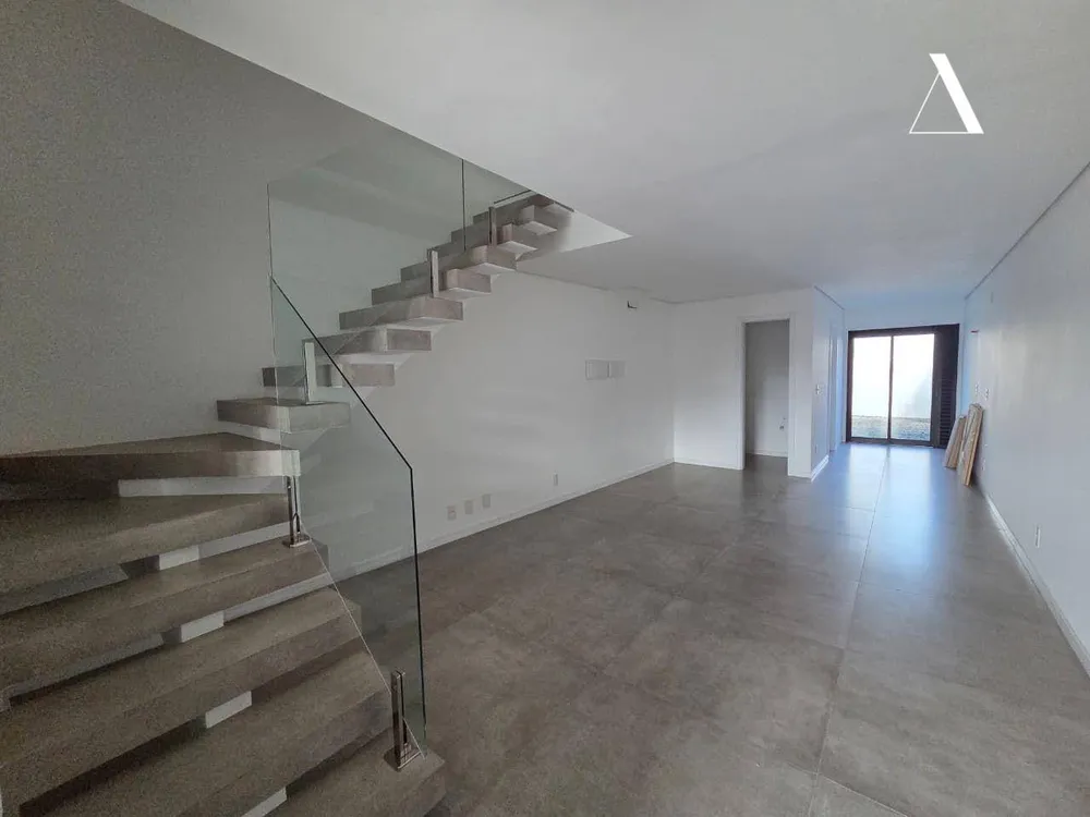 Casa, 3 quartos, 136 m² - Foto 3