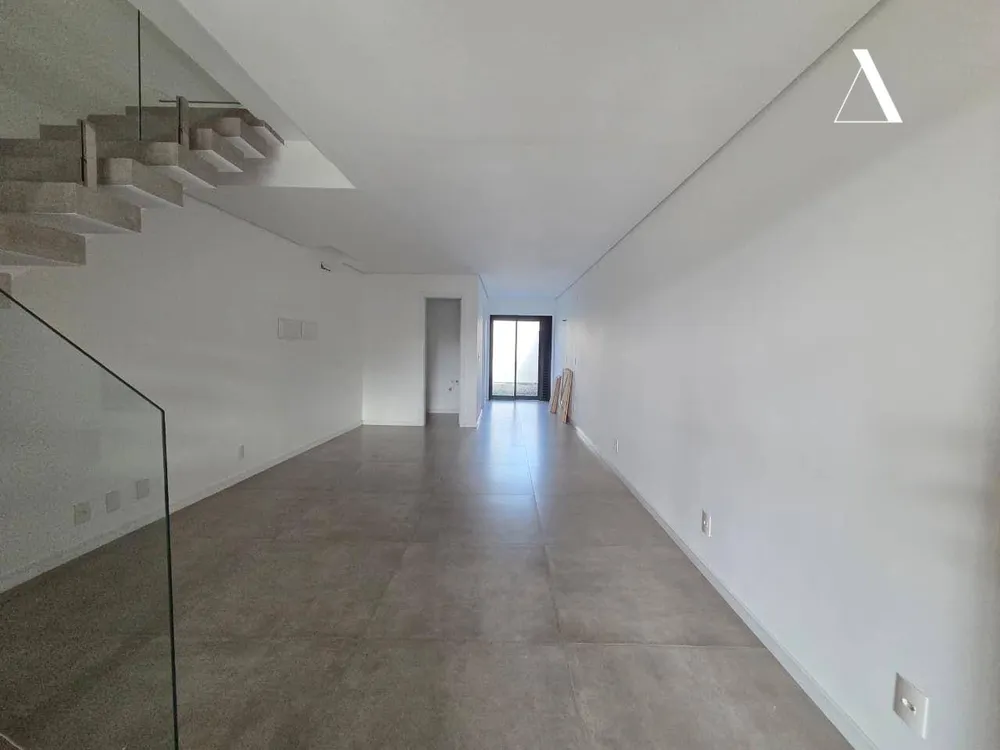 Casa, 3 quartos, 136 m² - Foto 4