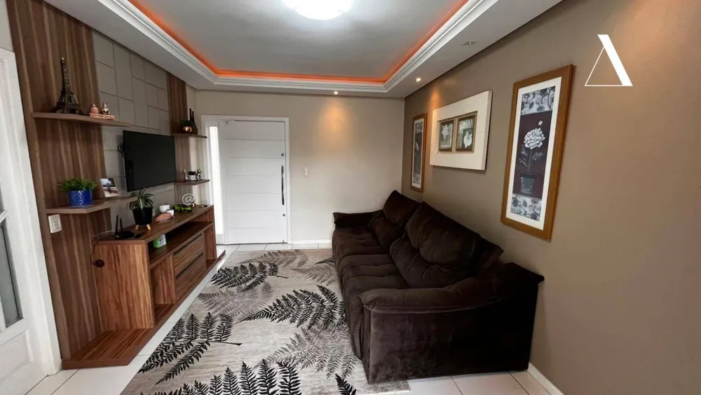 Casa, 4 quartos, 344 m² - Foto 2