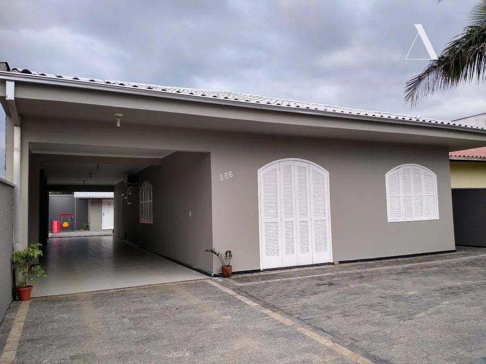 Casa, 4 quartos, 210 m² - Foto 8
