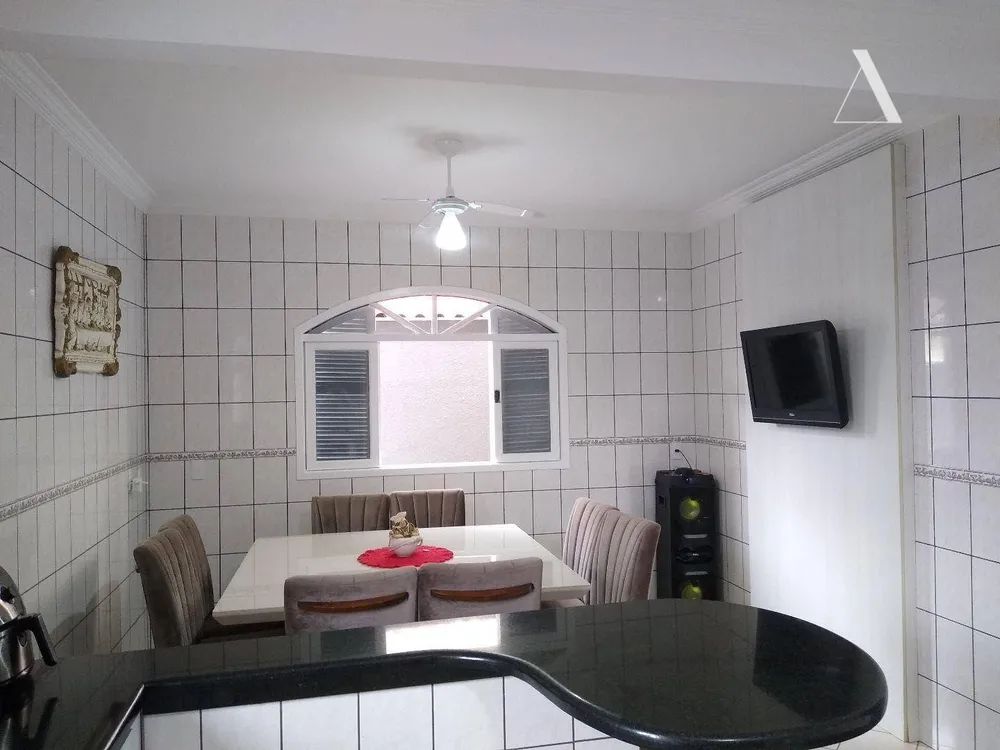 Casa, 4 quartos, 210 m² - Foto 7