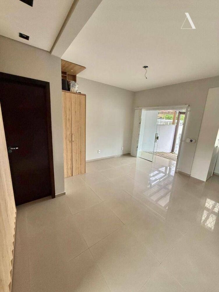 Casa de Condomínio à venda com 3 quartos, 89m² - Foto 1