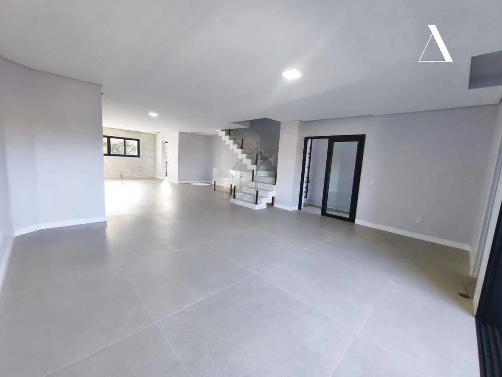 Casa, 3 quartos, 318 m² - Foto 7