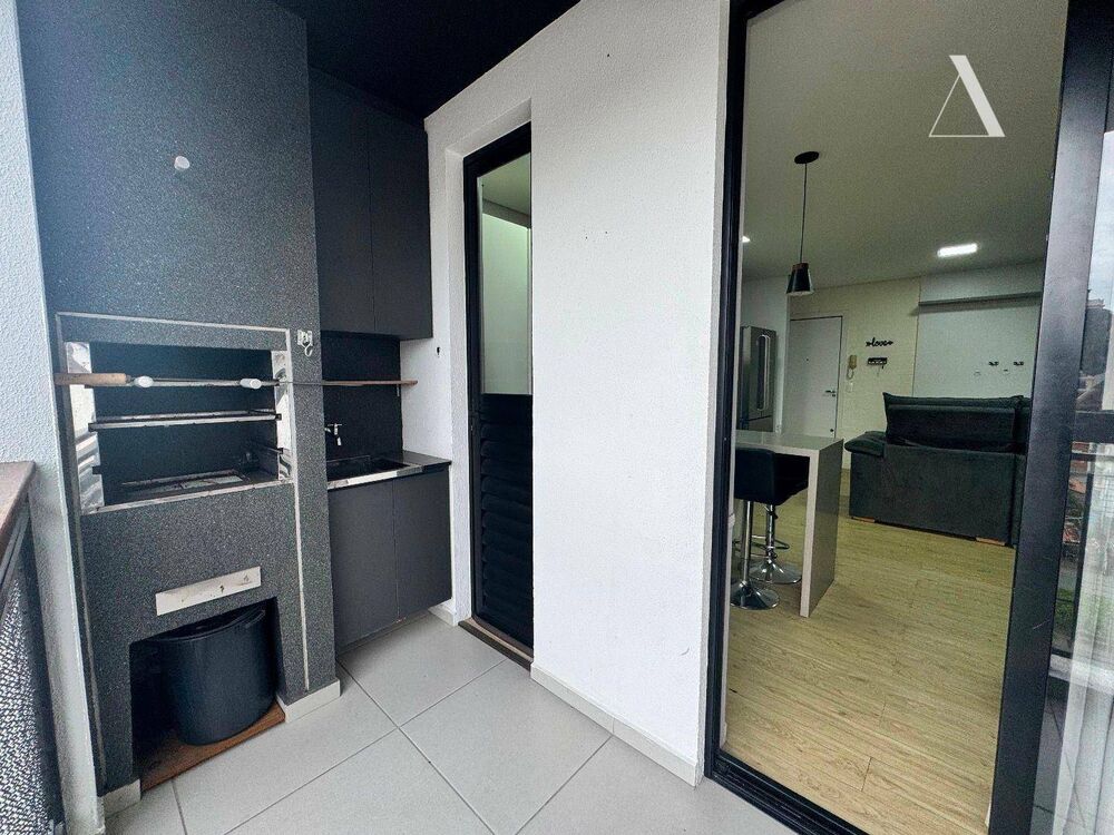 Apartamento à venda com 2 quartos, 66m² - Foto 5