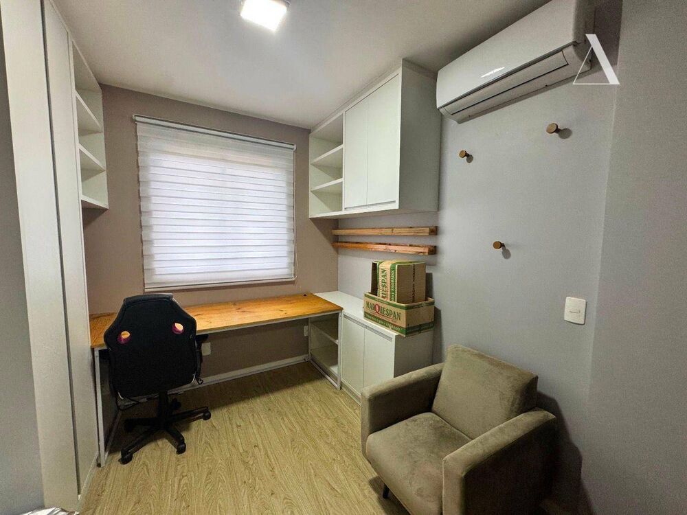 Apartamento à venda com 2 quartos, 66m² - Foto 1
