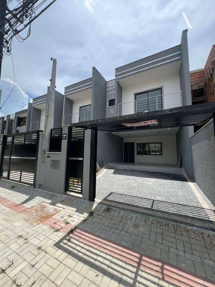 Casa de Condomínio à venda com 3 quartos, 149m² - Foto 2