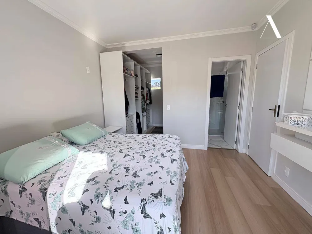 Casa, 3 quartos, 233 m² - Foto 9