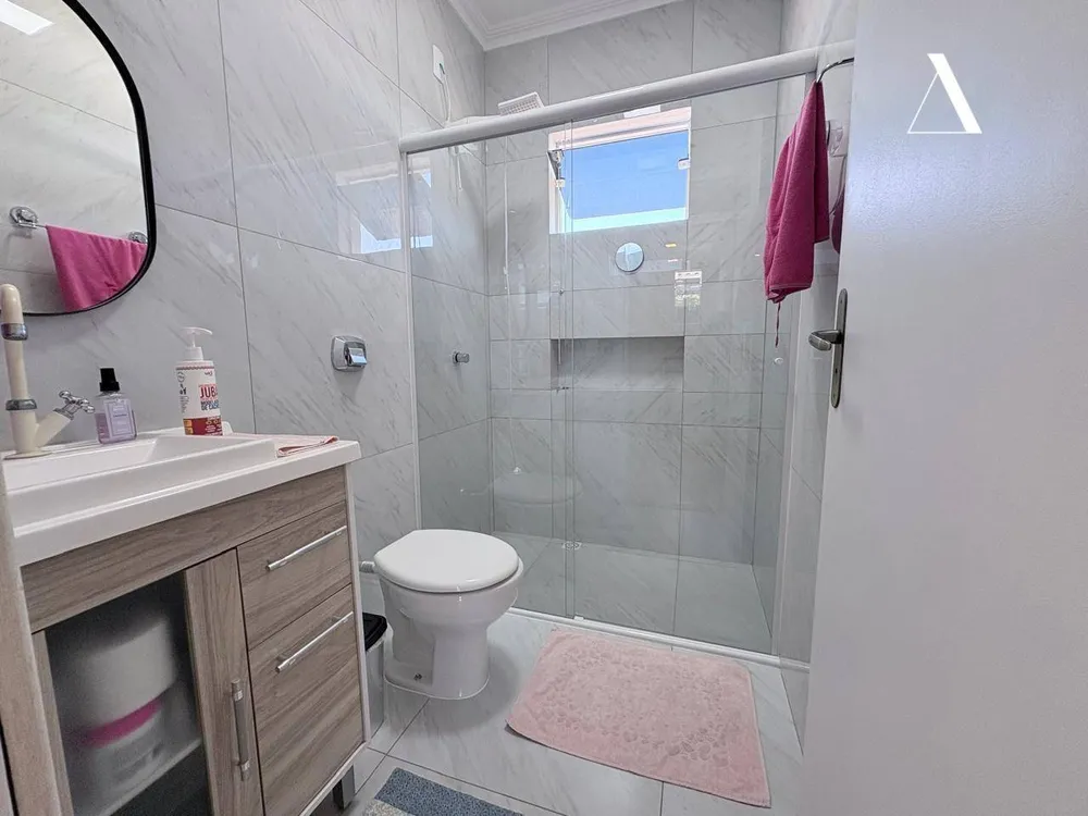 Casa, 3 quartos, 233 m² - Foto 4