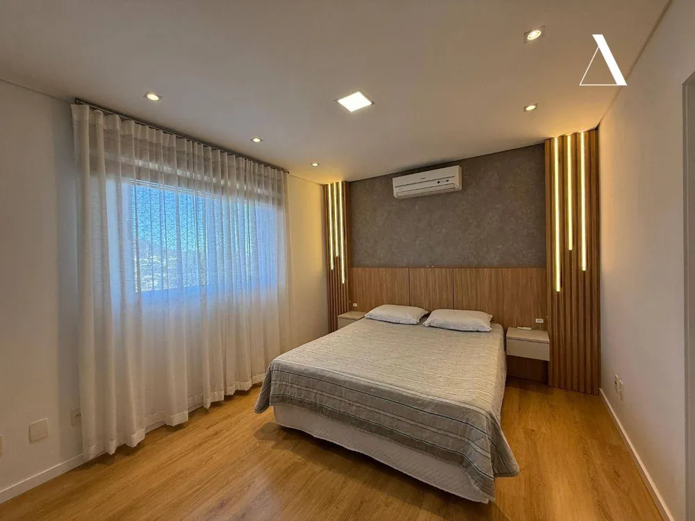 Cobertura, 3 quartos, 201 m² - Foto 3