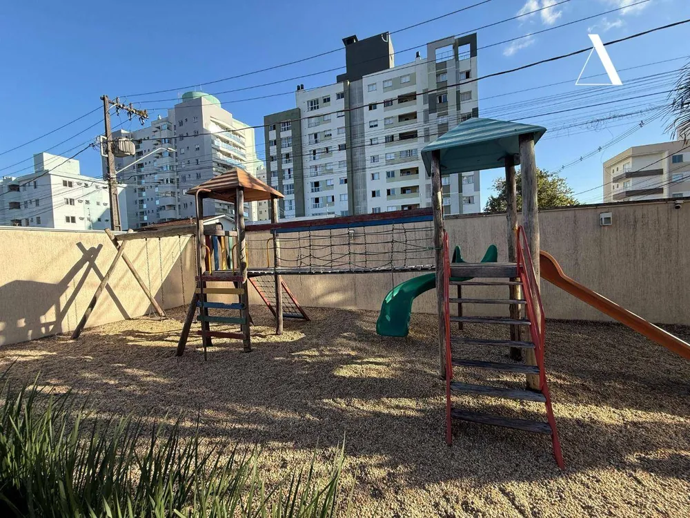 Cobertura, 3 quartos, 201 m² - Foto 2