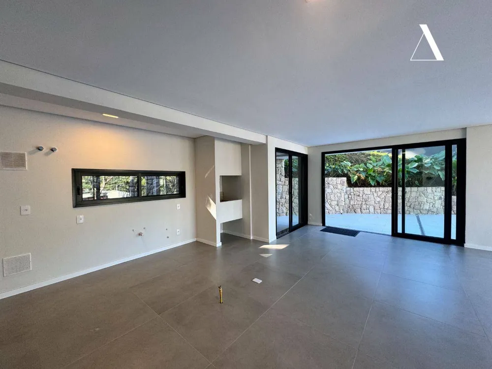 Casa, 3 quartos, 285 m² - Foto 7