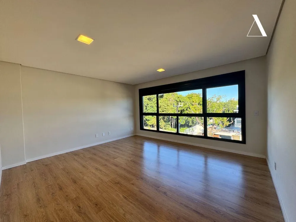 Casa, 3 quartos, 285 m² - Foto 8