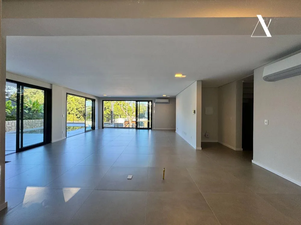 Casa, 3 quartos, 285 m² - Foto 6