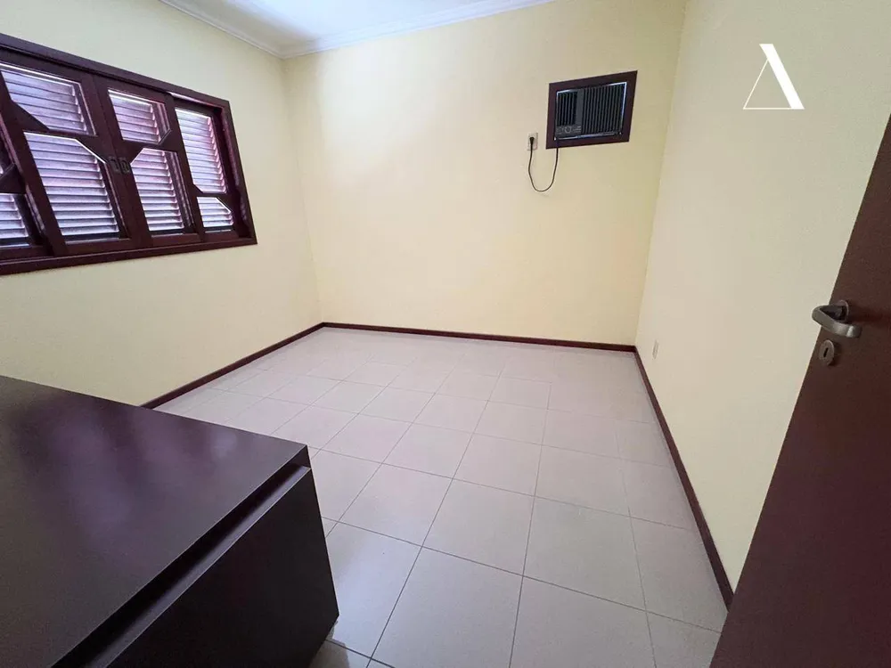 Casa, 3 quartos, 255 m² - Foto 11
