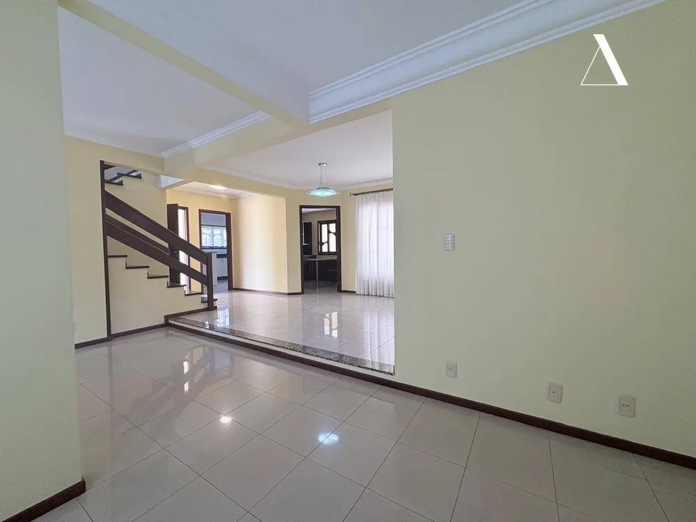 Casa, 3 quartos, 255 m² - Foto 6