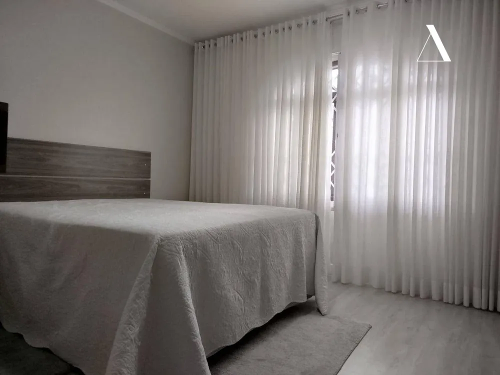 Casa, 3 quartos, 158 m² - Foto 2