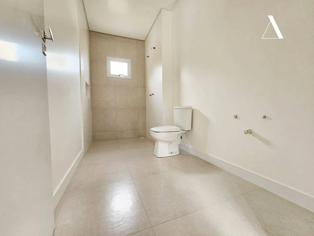 Casa, 4 quartos, 270 m² - Foto 15