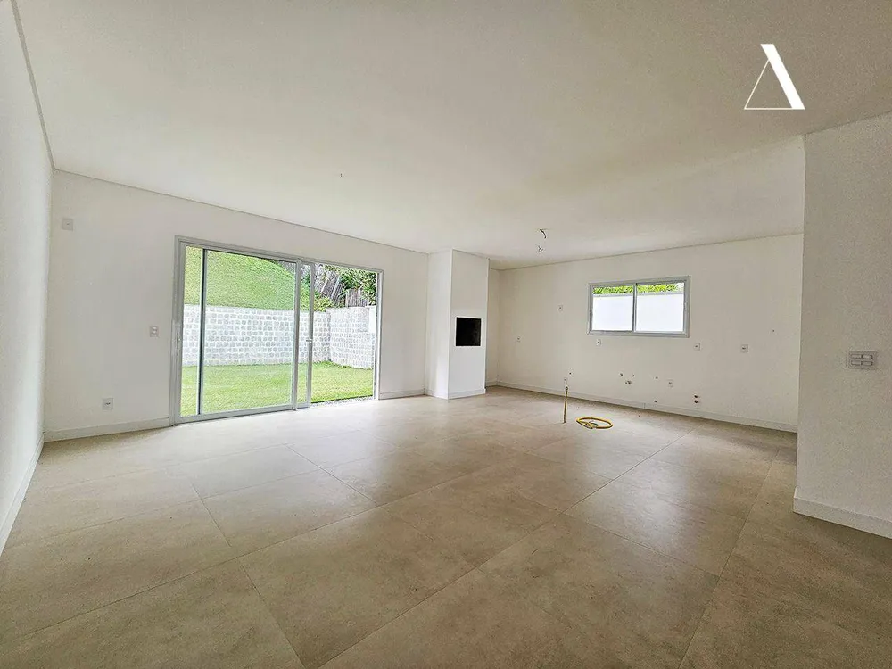 Casa, 4 quartos, 270 m² - Foto 10