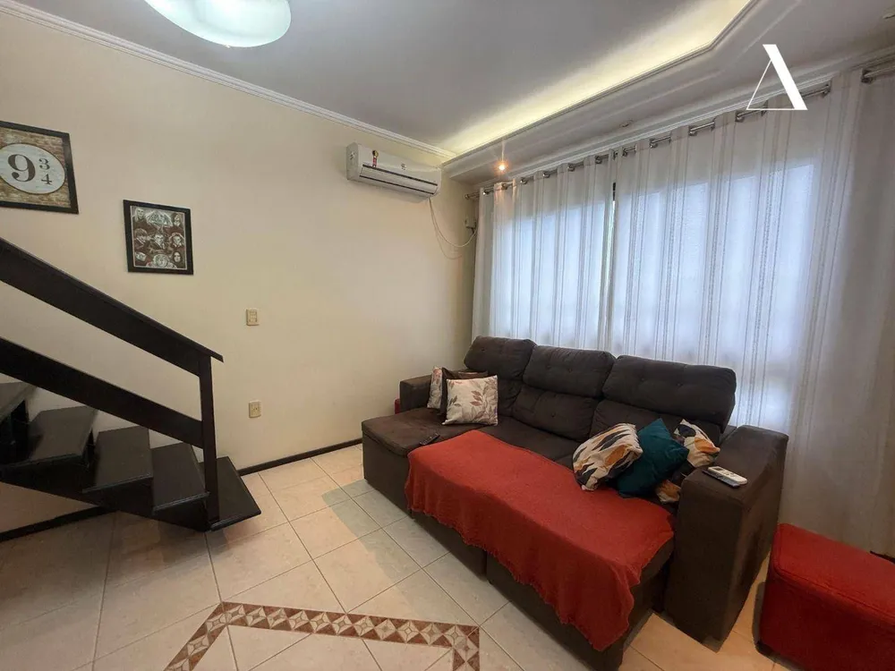 Casa, 3 quartos, 226 m² - Foto 3
