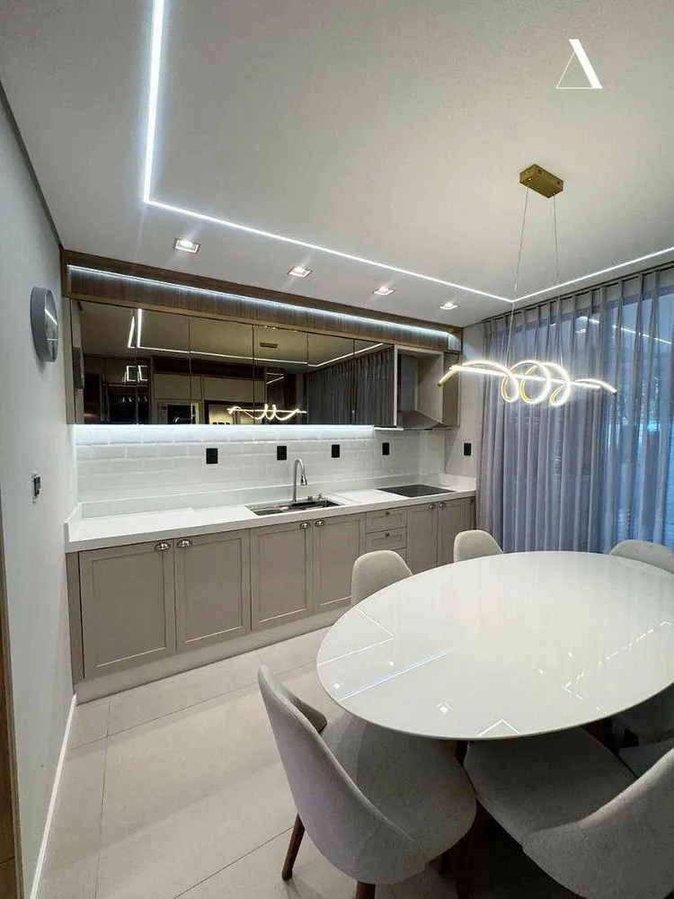 Casa, 3 quartos, 163 m² - Foto 2