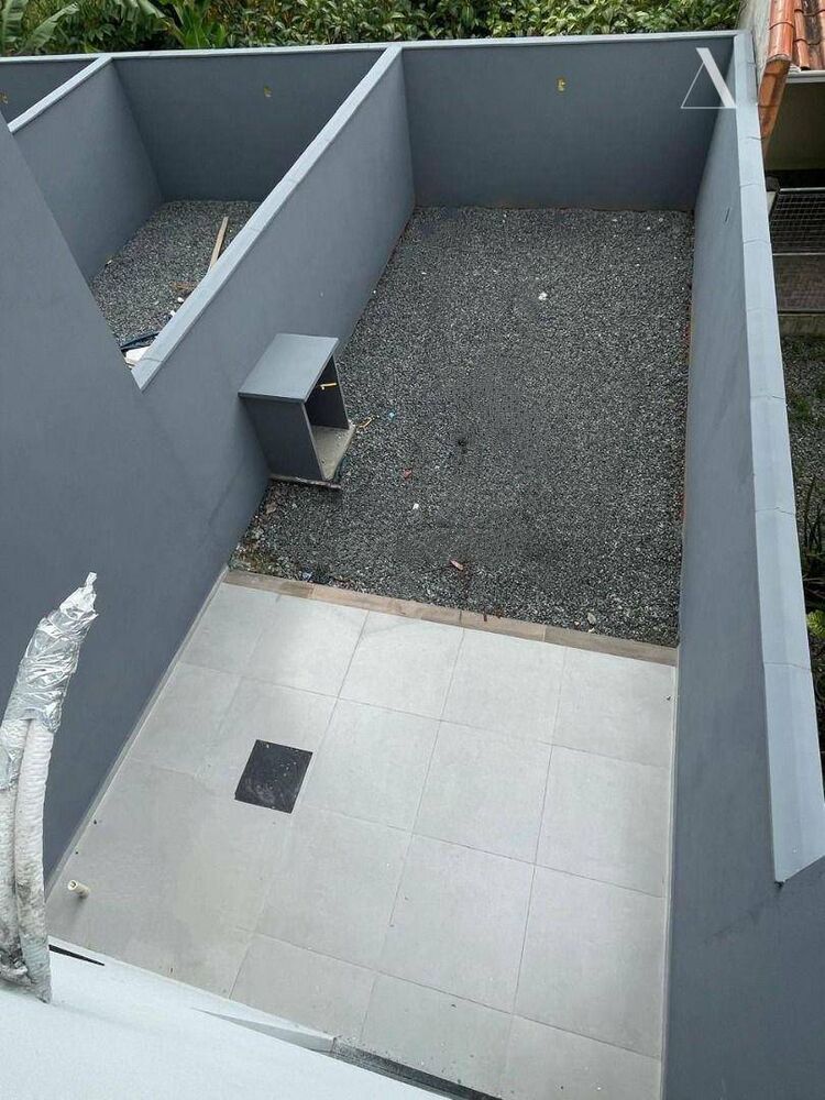 Casa de Condomínio à venda com 2 quartos, 99m² - Foto 4