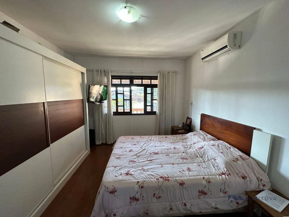 Casa, 3 quartos, 196 m² - Foto 15