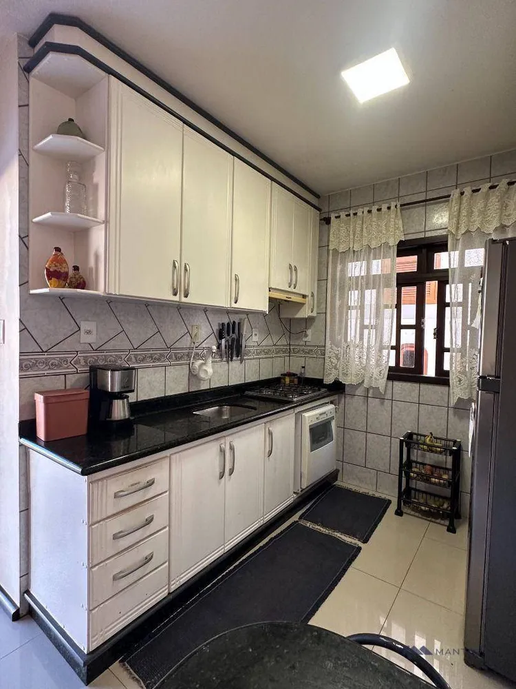 Casa, 3 quartos, 196 m² - Foto 9