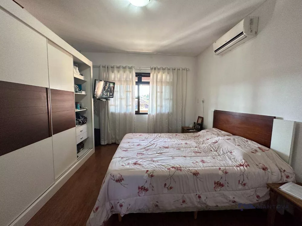 Casa, 3 quartos, 196 m² - Foto 6