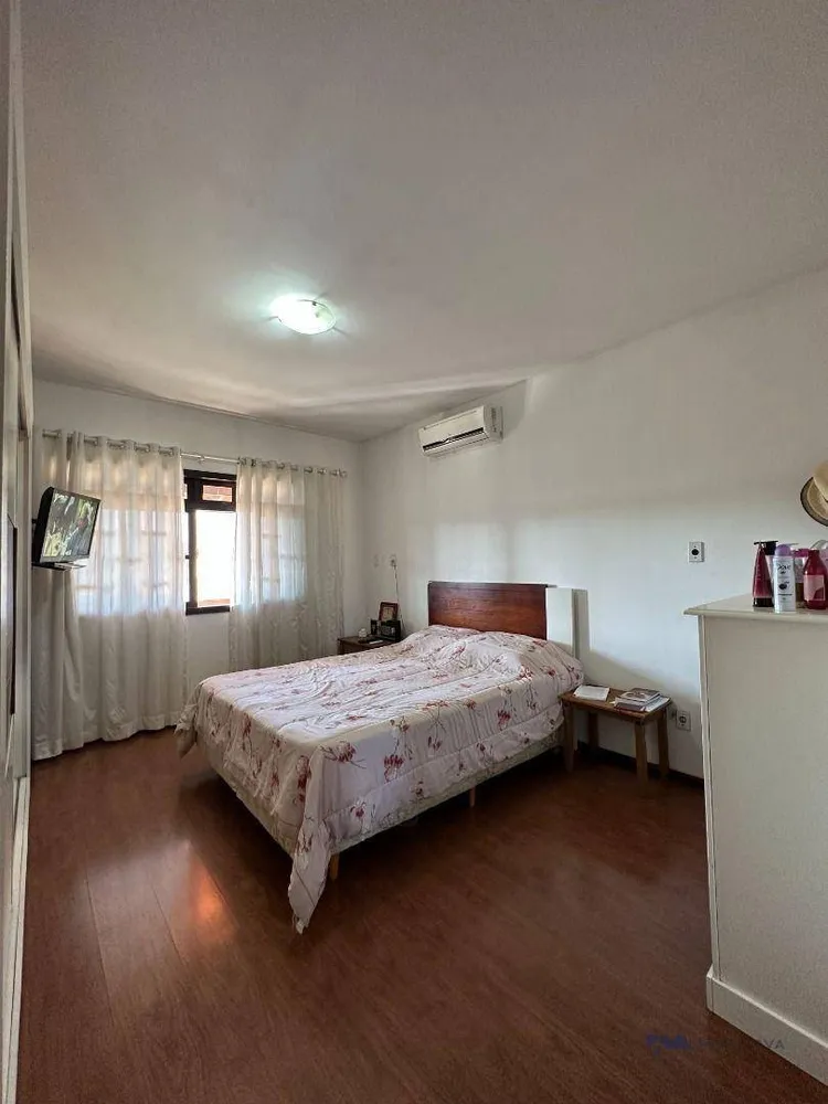 Casa, 3 quartos, 196 m² - Foto 13