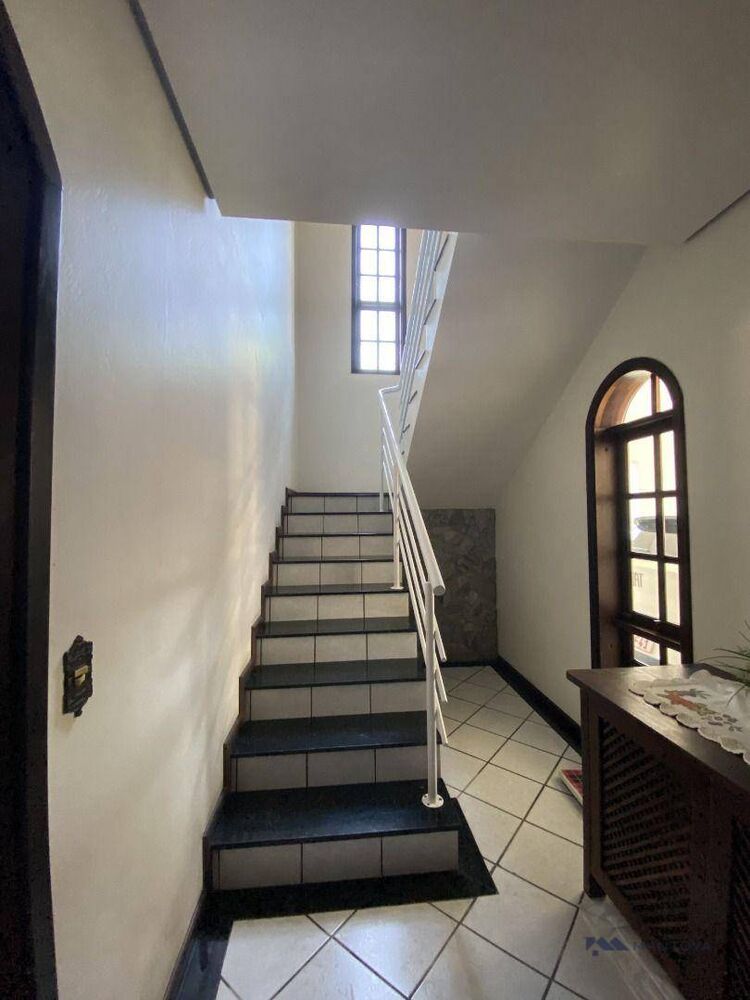 Casa, 4 quartos, 330 m² - Foto 11