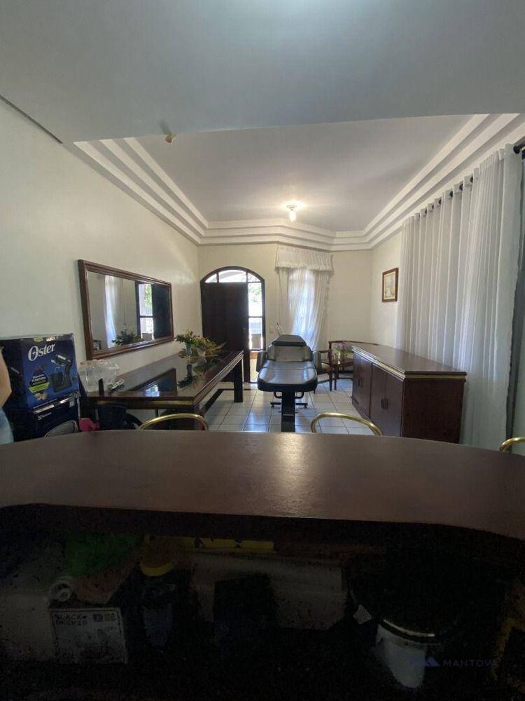 Casa, 4 quartos, 330 m² - Foto 3