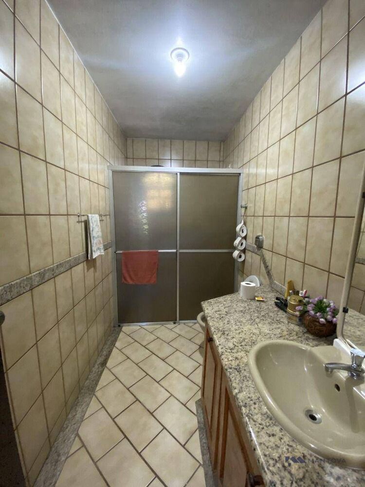 Casa, 4 quartos, 330 m² - Foto 15