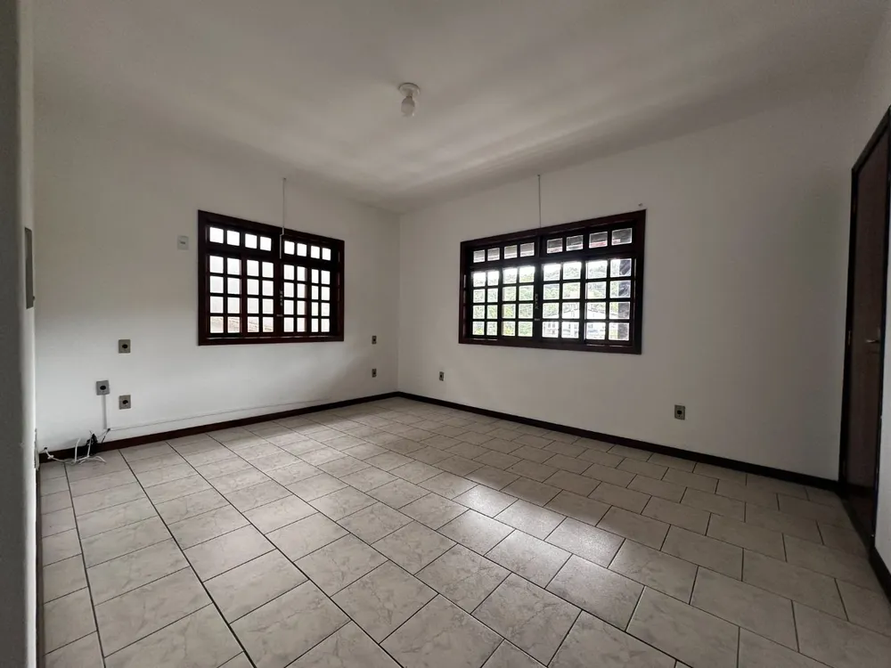 Casa, 4 quartos, 1095 m² - Foto 29