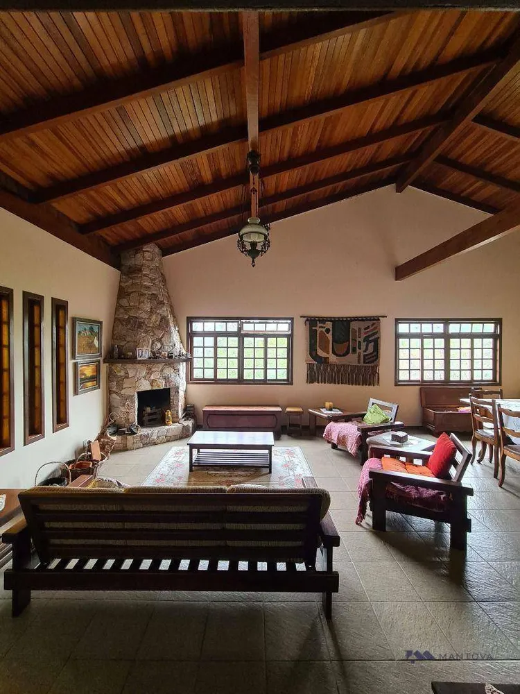 Casa, 6 quartos, 333 m² - Foto 3