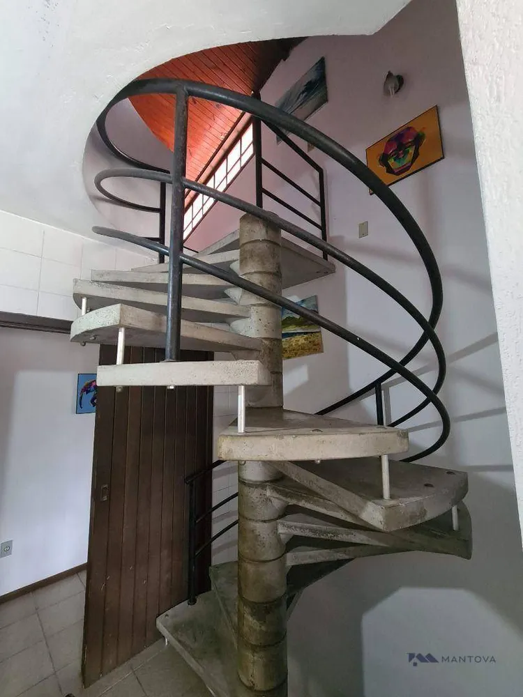 Casa, 6 quartos, 333 m² - Foto 15