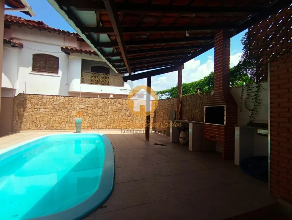 Casa, 3 quartos, 250 m² - Foto 11