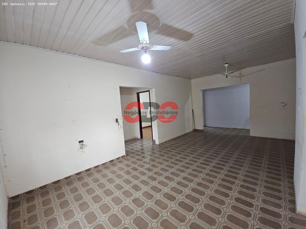 Casa à venda com 3 quartos, 233m² - Foto 5