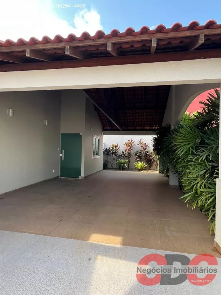 Casa de Condomínio à venda com 4 quartos, 422m² - Foto 3